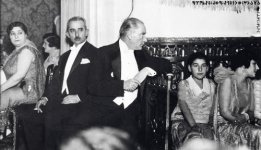 1511798952_ataturk.jpg